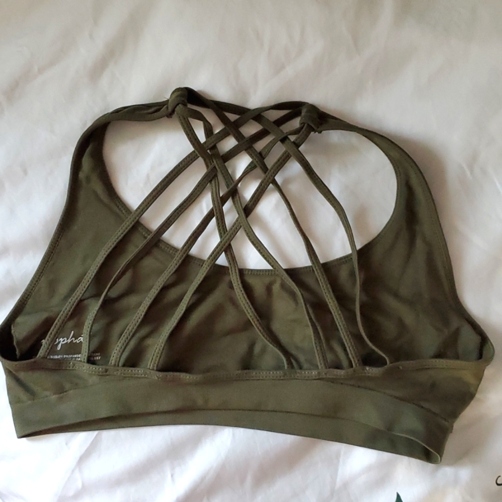 Sports bra